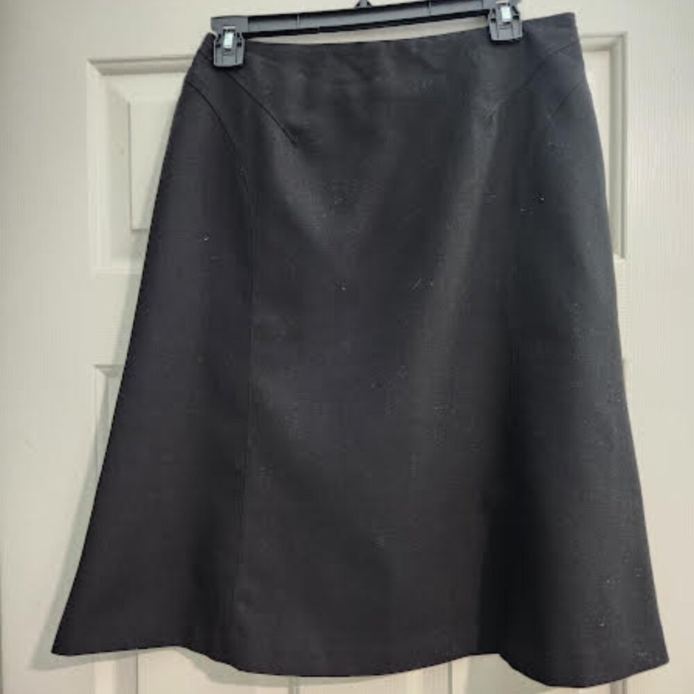 Black skirt